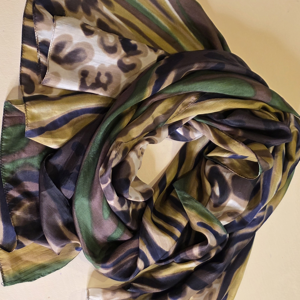 Ronen Chen Artistic Green and Brown Scarf